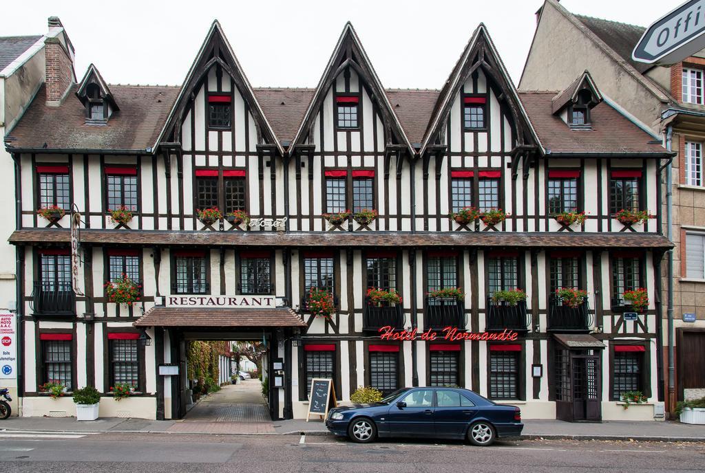 Hotel De Normandie Evreux Bagian luar foto